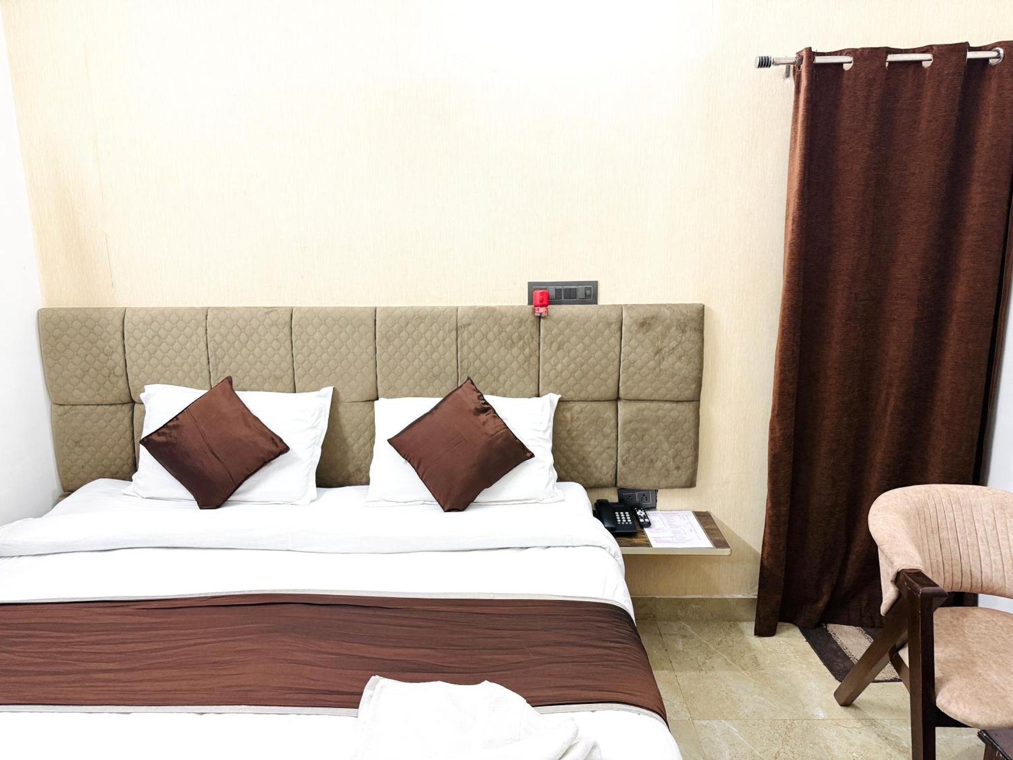 Krishna Residency - A Boutique Hotel Bareilly Exterior photo