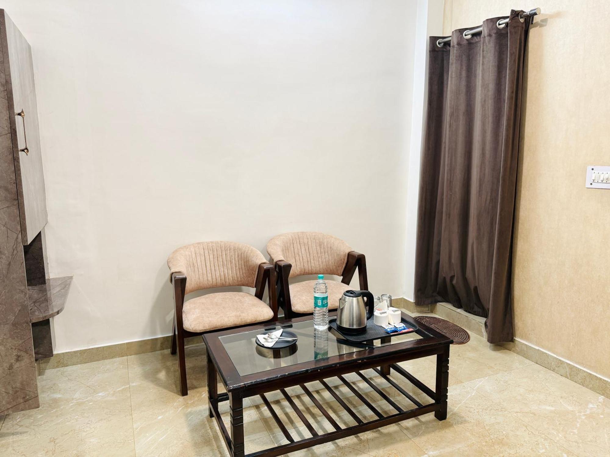 Krishna Residency - A Boutique Hotel Bareilly Exterior photo