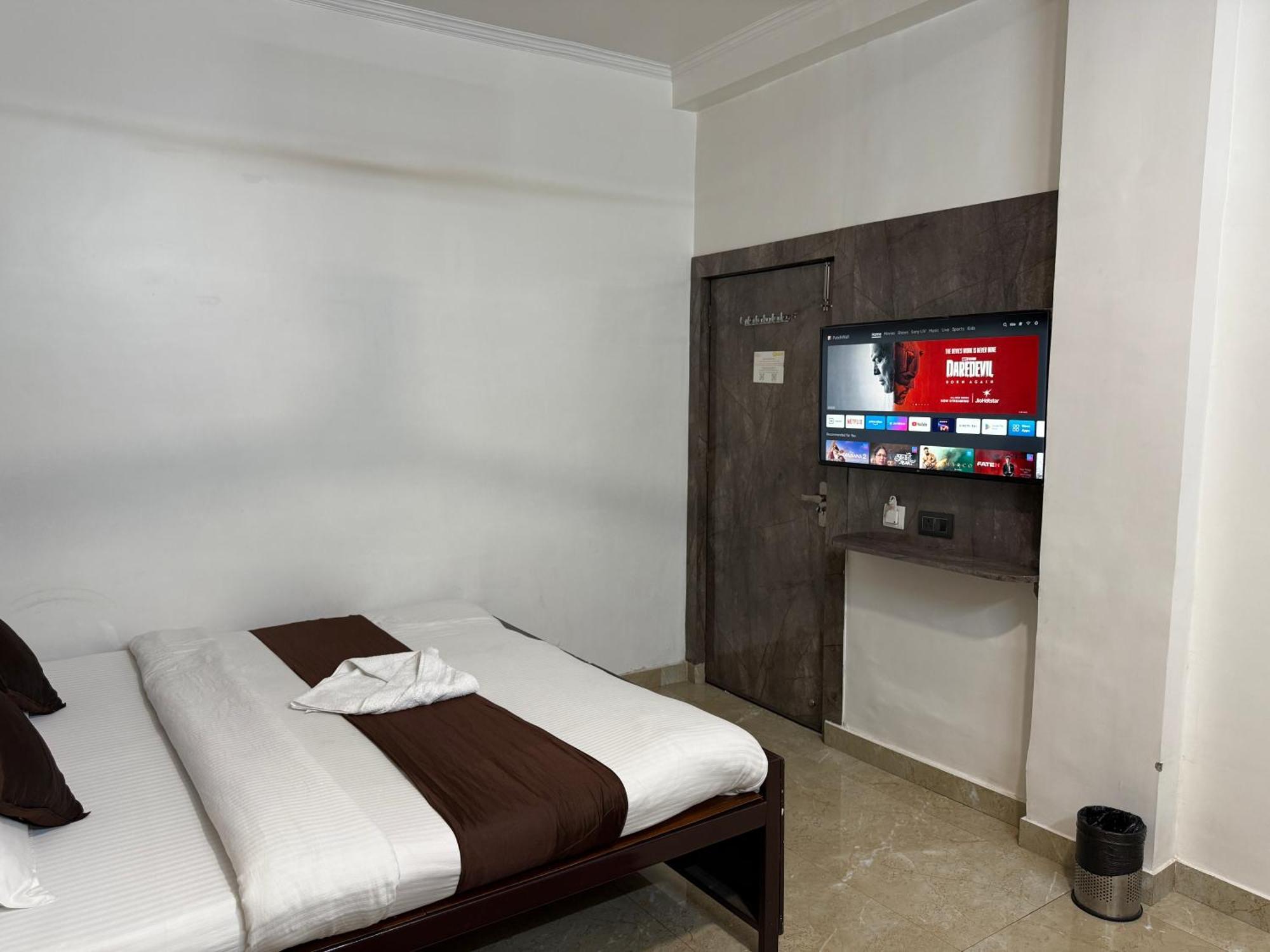 Krishna Residency - A Boutique Hotel Bareilly Exterior photo